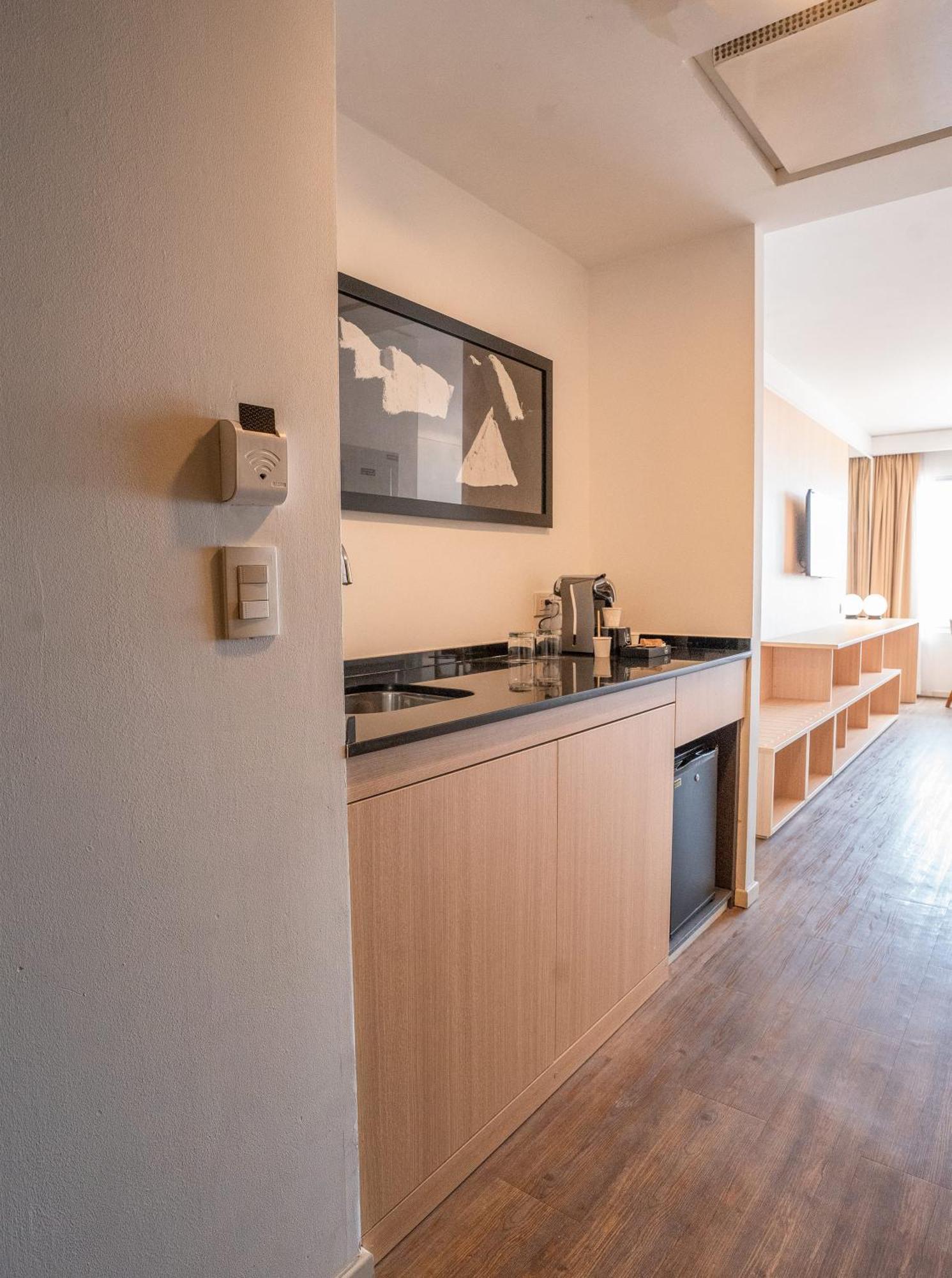 Dazzler By Wyndham Miraflores 4* Lima